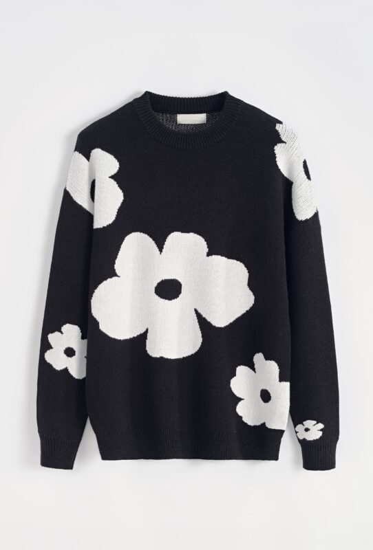 Big Flower Sweater - Black