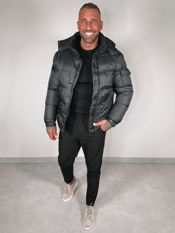 Basic Short Winterjacket - black