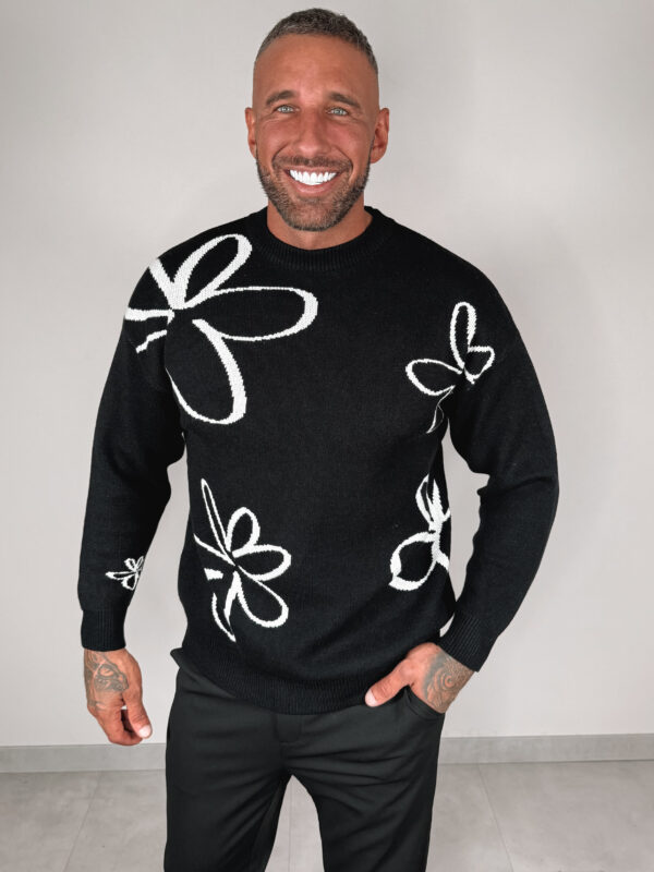 Sketch Flower Sweater - Black