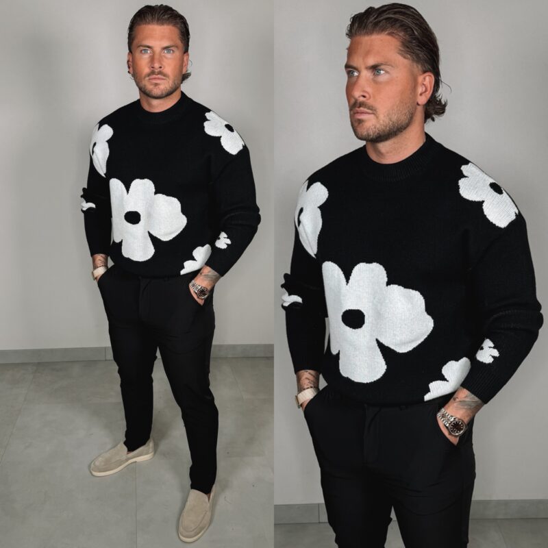 Big Flower Sweater - Black