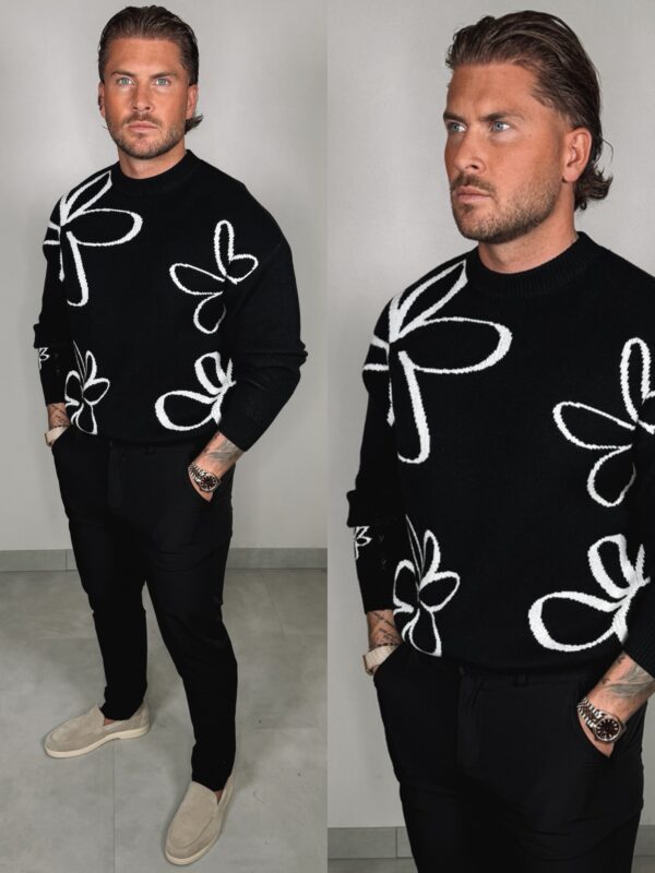 IMG_1576 Sketch Flower Sweater - Black