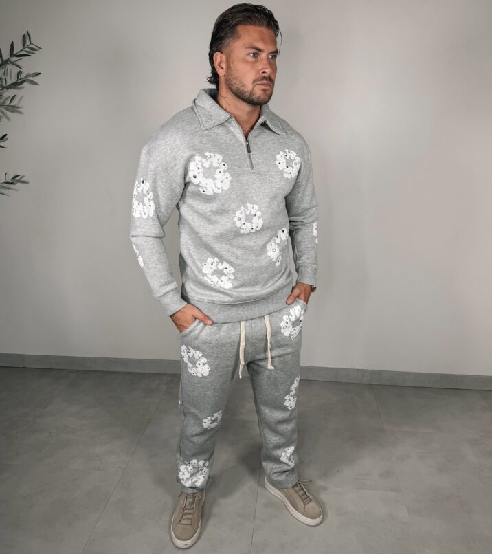 Inspired Flower Joggingsuit - Polo Grey