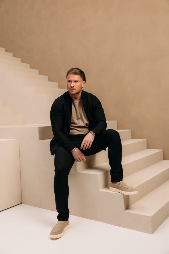 Classic Premium Manilo Tech Suit - Black