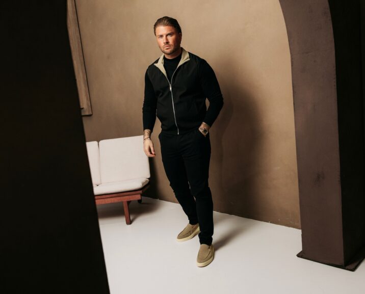 The New Reversible Bodywarmer - Black/Beige