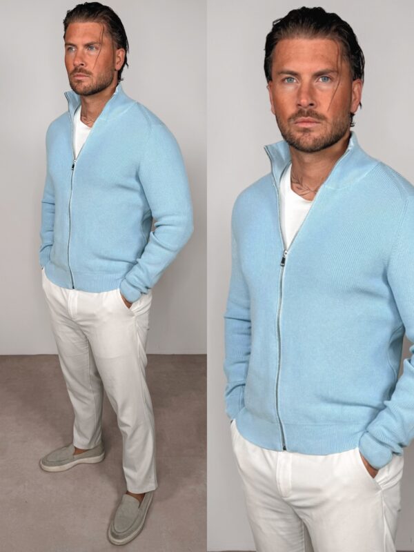 Zip Up Vest - Light Blue