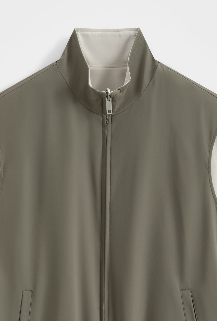 The New Reversible Bodywarmer - Beige/Green