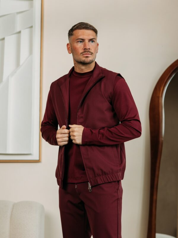IMG_6972_Facetune_01-09-2026-14-34-13 Premium Tech Gilet - Bordeaux