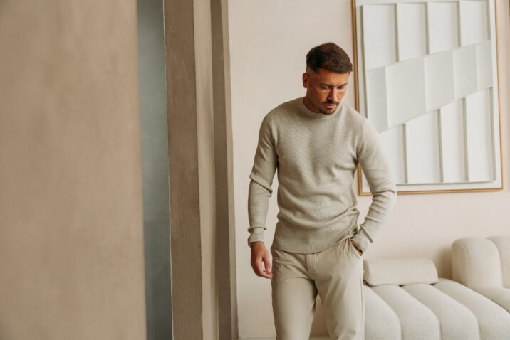 Knitted timeless crewneck - Beige